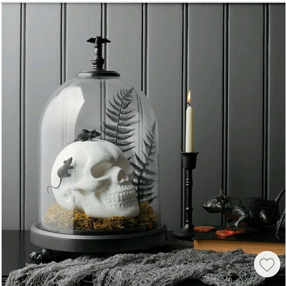 Reserved - Target Hyde and Eek! Bundle of cloches - Picture 2 of 4